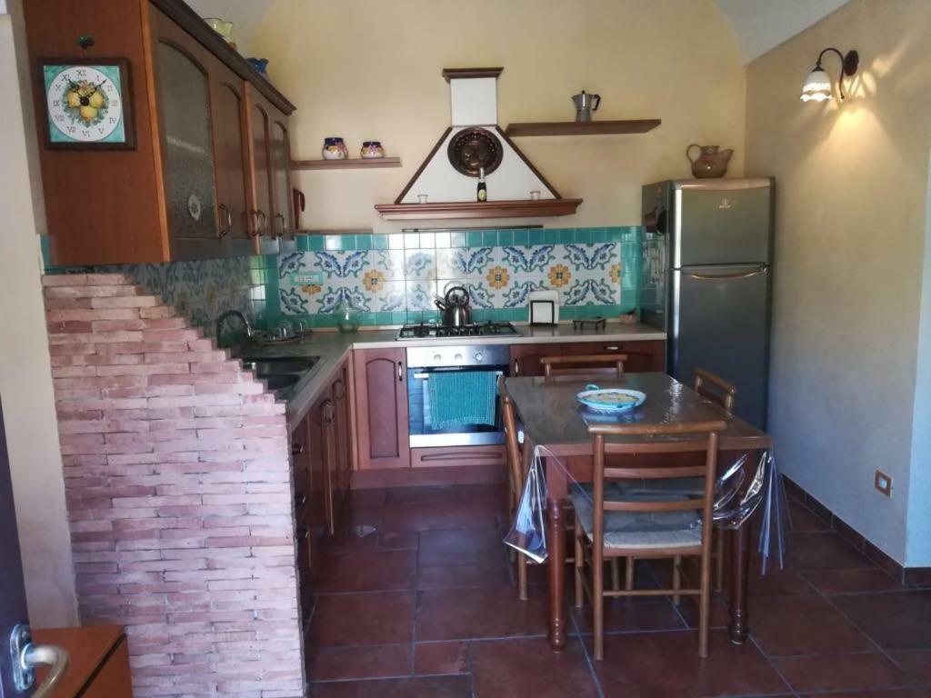 Contrada Vigna Bed and Breakfast Vietri Buitenkant foto